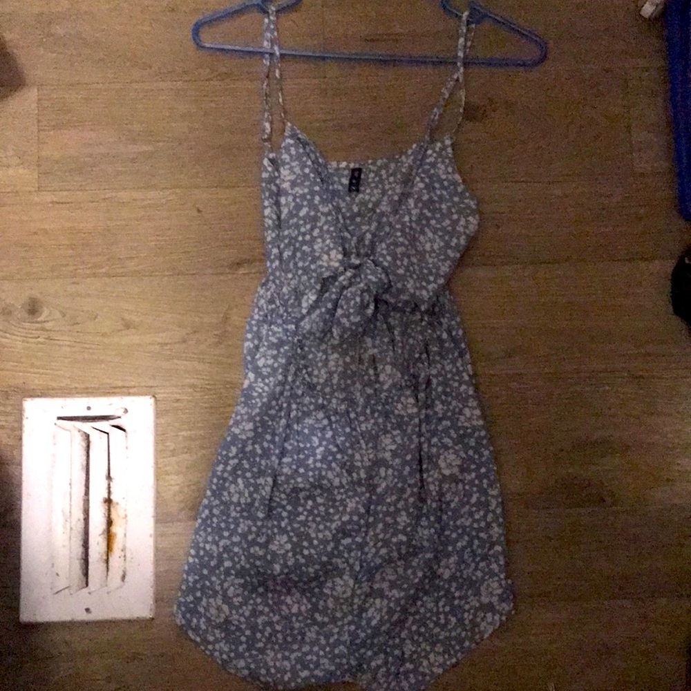 Super cute lightweight, romper from ZAFUL. Have never worn it out